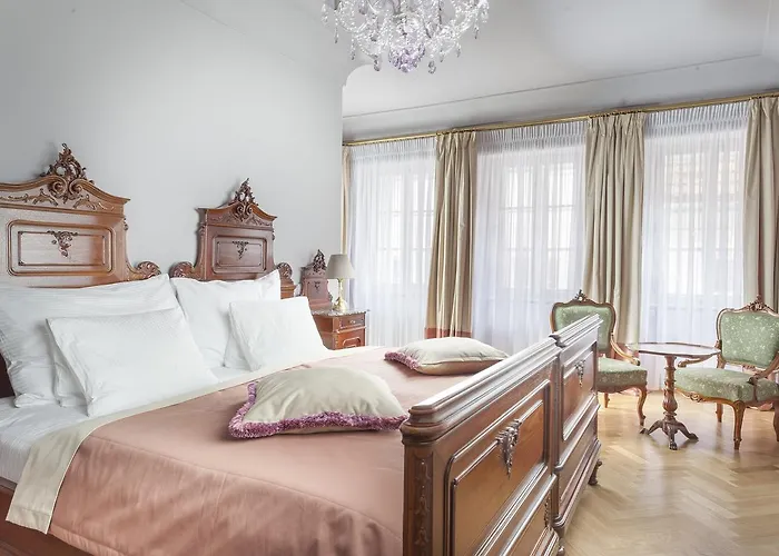 Boutique Hotel Constans